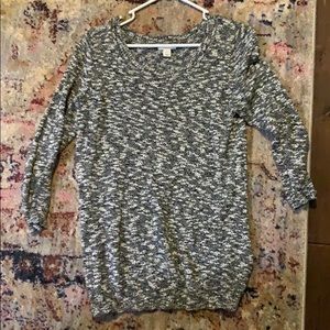 Old navy small sweater